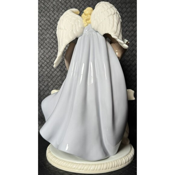 Members Mark Porcelain Angel Placing Flowers On Balustrade Hand Painted 2005 EUC - Picture 3 of 15